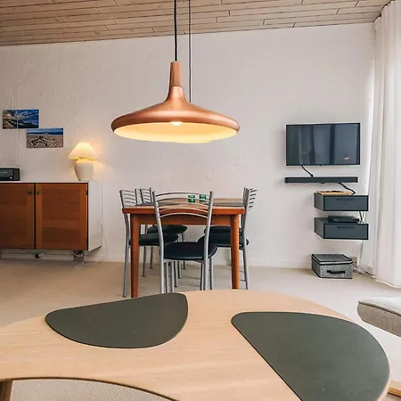 4 Person In Vestervig-by Traum