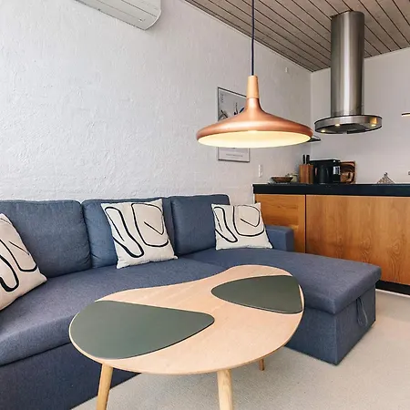 4 Person In Vestervig-by Traum